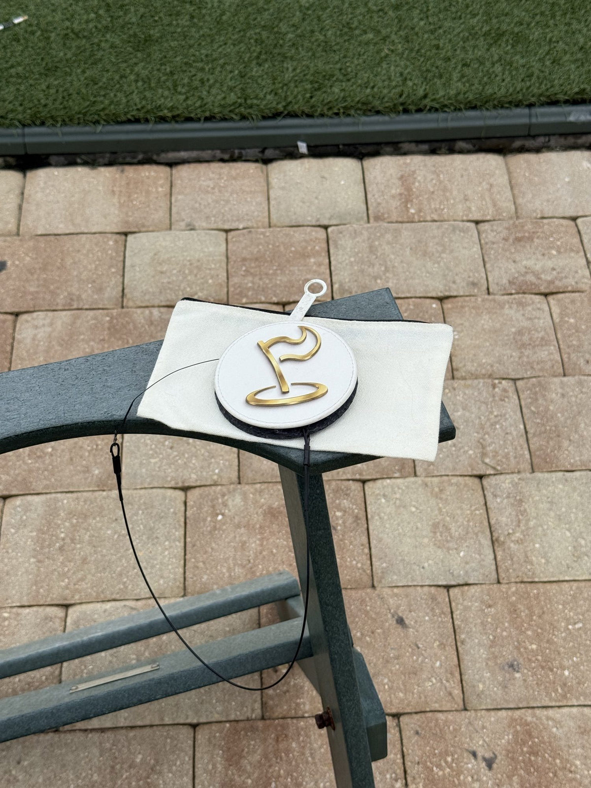 The Perfect Divot with its canvas carry pouch